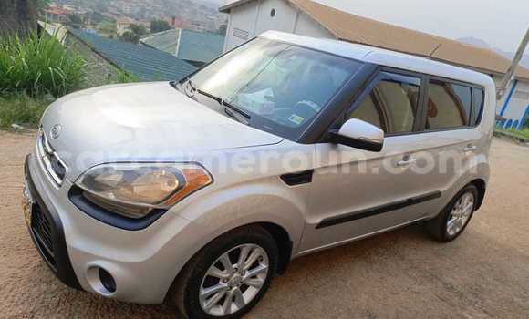 Sayi Na hannu Kia Soul Azurfa Mota in Yaounde a Babban Kamaru