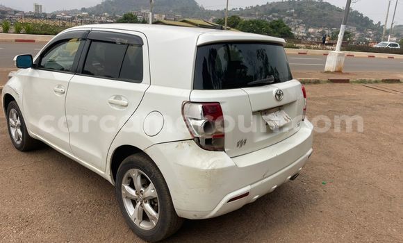 Acheter Occasion Voiture Toyota IST Blanc à Yaoundé, Central Cameroon Acheter Occasion Voiture Toyota IST Blanc à Yaoundé, Central Cameroon