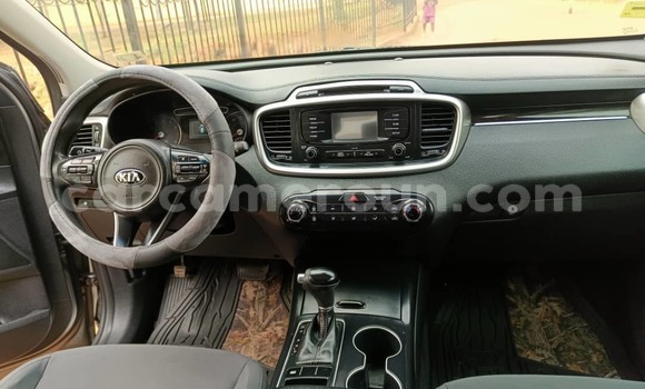 Buy Used Kia Sorento Black Car in Yaounde in Central Cameroon Buy Used Kia Sorento Black Car in Yaounde in Central Cameroon
