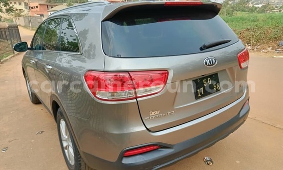 Buy Used Kia Sorento Black Car in Yaounde in Central Cameroon Buy Used Kia Sorento Black Car in Yaounde in Central Cameroon