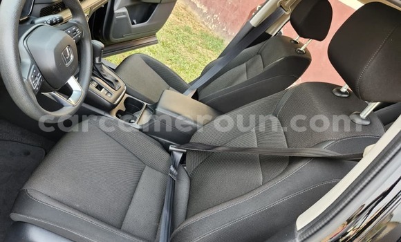 Sayi Na hannu Honda CR–V Black Mota in Yaounde a Babban Kamaru Sayi Na hannu Honda CR–V Black Mota in Yaounde a Babban Kamaru