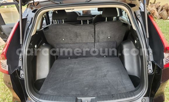 Sayi Na hannu Honda CR–V Black Mota in Yaounde a Babban Kamaru Sayi Na hannu Honda CR–V Black Mota in Yaounde a Babban Kamaru