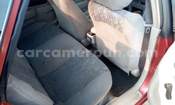 Acheter Occasion Voiture Toyota Corolla Rouge à Yaoundé, Central Cameroon Acheter Occasion Voiture Toyota Corolla Rouge à Yaoundé, Central Cameroon