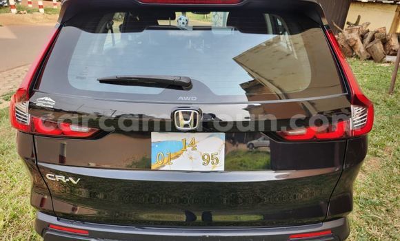 Acheter Occasion Voiture Honda CR–V Noir à Yaoundé, Central Cameroon Acheter Occasion Voiture Honda CR–V Noir à Yaoundé, Central Cameroon