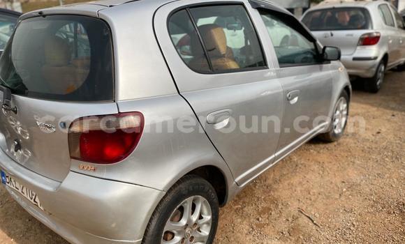 Acheter Occasion Voiture Toyota Yaris Gris à Yaoundé, Central Cameroon Acheter Occasion Voiture Toyota Yaris Gris à Yaoundé, Central Cameroon