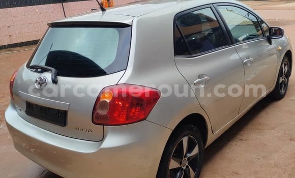 Acheter Occasion Voiture Toyota Auris Gris à Yaoundé, Central Cameroon Acheter Occasion Voiture Toyota Auris Gris à Yaoundé, Central Cameroon