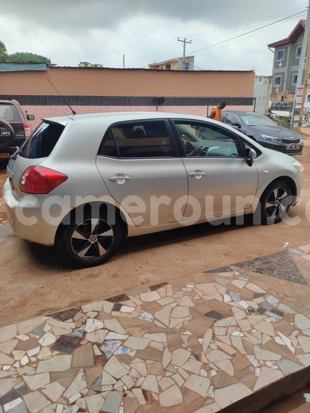 Big with watermark toyota auris central cameroon yaounde 22376