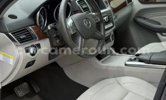 Acheter Occasion Voiture Mercedes‒Benz ML–Class Gris à Yaoundé, Central Cameroon Acheter Occasion Voiture Mercedes‒Benz ML–Class Gris à Yaoundé, Central Cameroon