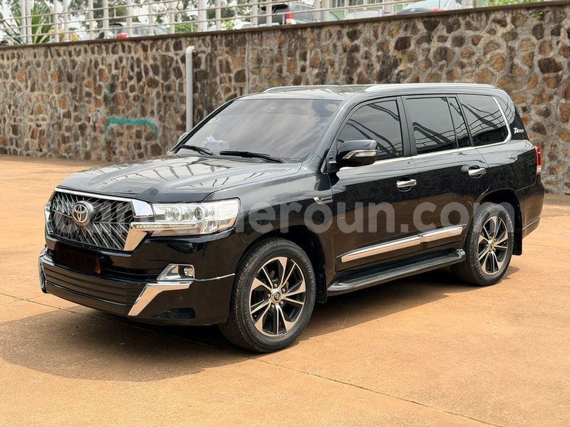Big with watermark toyota land cruiser central cameroon yaounde 22379