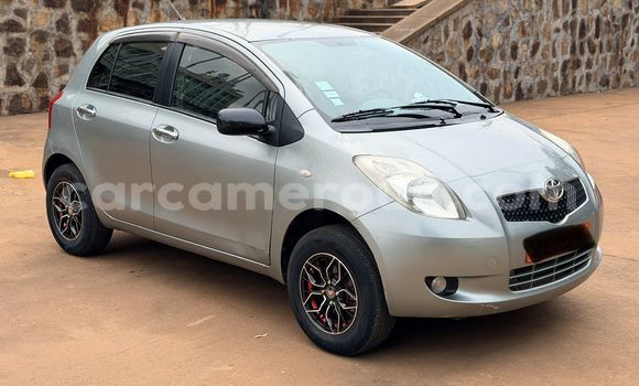 Acheter Occasion Voiture Toyota Yaris Gris à Yaoundé, Central Cameroon Acheter Occasion Voiture Toyota Yaris Gris à Yaoundé, Central Cameroon