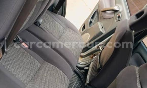 Acheter Occasion Voiture Toyota RAV4 Gris à Yaoundé, Central Cameroon Acheter Occasion Voiture Toyota RAV4 Gris à Yaoundé, Central Cameroon