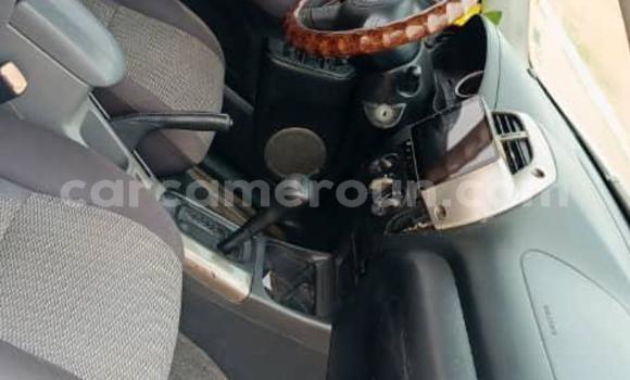 Acheter Occasion Voiture Toyota RAV4 Gris à Yaoundé, Central Cameroon Acheter Occasion Voiture Toyota RAV4 Gris à Yaoundé, Central Cameroon