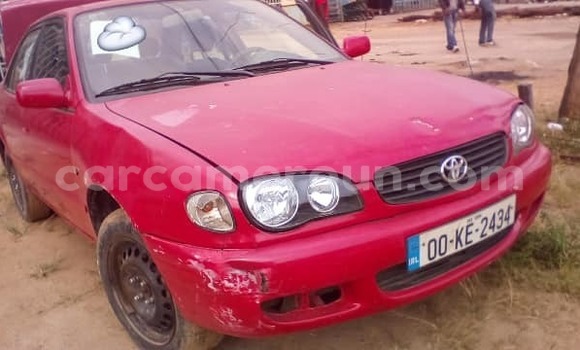 Acheter Occasion Voiture Toyota Corolla Rouge à Yaoundé, Central Cameroon Acheter Occasion Voiture Toyota Corolla Rouge à Yaoundé, Central Cameroon