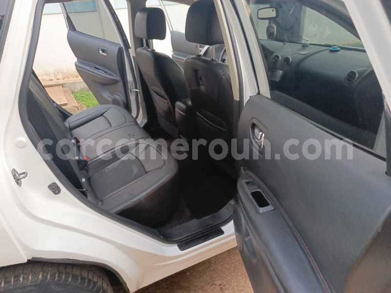 Big with watermark nissan rogue central cameroon yaounde 22384