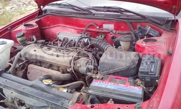 Acheter Occasion Voiture Toyota Corolla Rouge à Yaoundé, Central Cameroon Acheter Occasion Voiture Toyota Corolla Rouge à Yaoundé, Central Cameroon