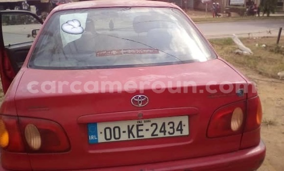Acheter Occasion Voiture Toyota Corolla Rouge à Yaoundé, Central Cameroon Acheter Occasion Voiture Toyota Corolla Rouge à Yaoundé, Central Cameroon