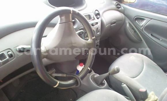 Acheter Occasion Voiture Toyota Yaris Rouge à Yaoundé, Central Cameroon Acheter Occasion Voiture Toyota Yaris Rouge à Yaoundé, Central Cameroon