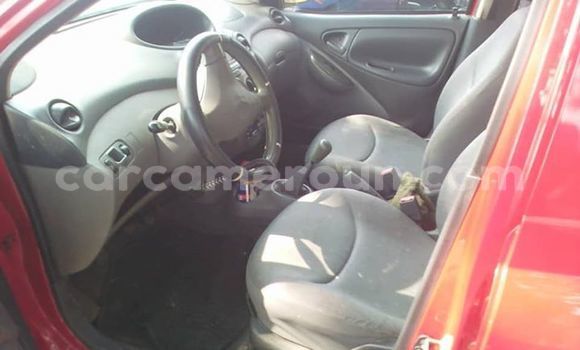 Acheter Occasion Voiture Toyota Yaris Rouge à Yaoundé, Central Cameroon Acheter Occasion Voiture Toyota Yaris Rouge à Yaoundé, Central Cameroon
