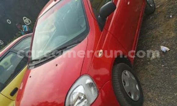 Acheter Occasion Voiture Toyota Yaris Rouge à Yaoundé, Central Cameroon Acheter Occasion Voiture Toyota Yaris Rouge à Yaoundé, Central Cameroon