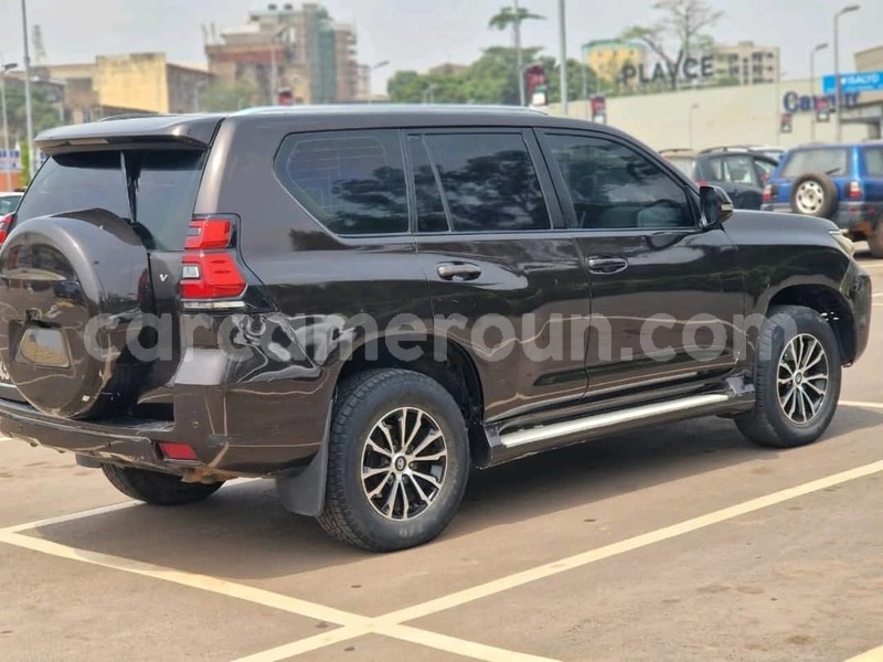 Big with watermark toyota prado central cameroon yaounde 22406