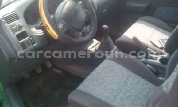 Acheter Occasion Voiture Toyota RAV4 Vert à Yaoundé, Central Cameroon Acheter Occasion Voiture Toyota RAV4 Vert à Yaoundé, Central Cameroon