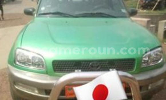 Acheter Occasion Voiture Toyota RAV4 Vert à Yaoundé, Central Cameroon Acheter Occasion Voiture Toyota RAV4 Vert à Yaoundé, Central Cameroon