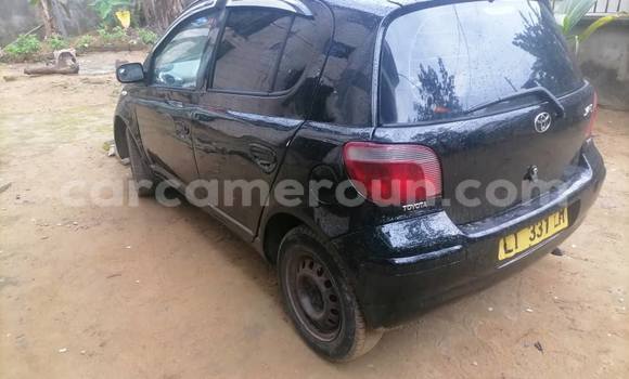 Sayi Na hannu Toyota RAV4 Black Mota in Douala a Ƙasar Kamaru Sayi Na hannu Toyota RAV4 Black Mota in Douala a Ƙasar Kamaru