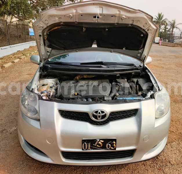 Big with watermark toyota auris central cameroon yaounde 22439