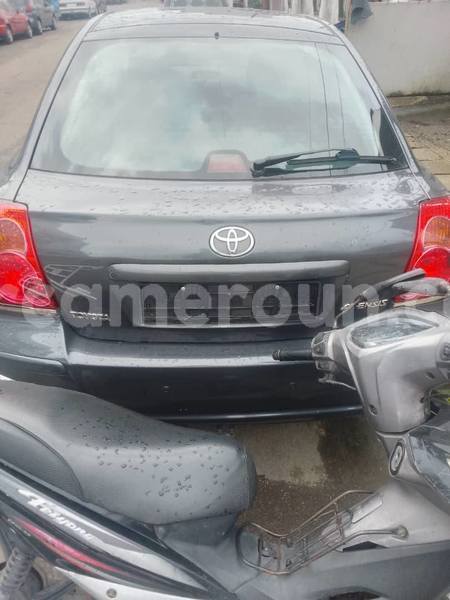 Big with watermark toyota avensis littoral cameroon douala 22440