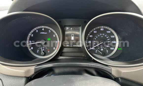 Sayi Na hannu Hyundai Santa Fe Sauran Mota in Douala a Ƙasar Kamaru Sayi Na hannu Hyundai Santa Fe Sauran Mota in Douala a Ƙasar Kamaru