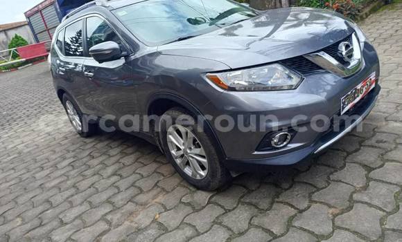 Sayi Na hannu Nissan Rogue Azurfa Mota in Douala a Ƙasar Kamaru Sayi Na hannu Nissan Rogue Azurfa Mota in Douala a Ƙasar Kamaru