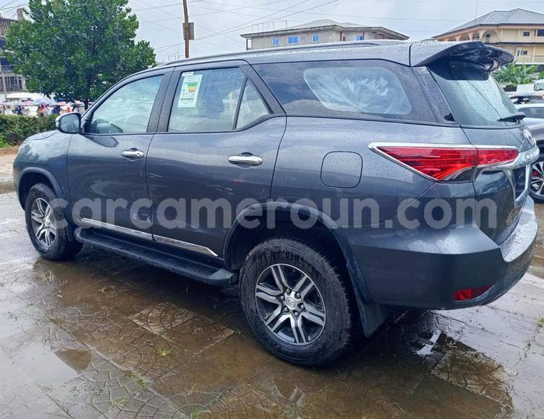 Big with watermark toyota fortuner littoral cameroon douala 22450