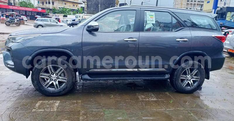 Big with watermark toyota fortuner littoral cameroon douala 22450