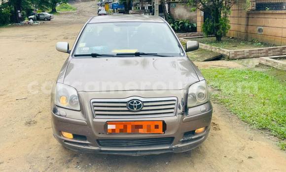 Sayi Na hannu Toyota Avensis Sauran Mota in Douala a Ƙasar Kamaru Sayi Na hannu Toyota Avensis Sauran Mota in Douala a Ƙasar Kamaru