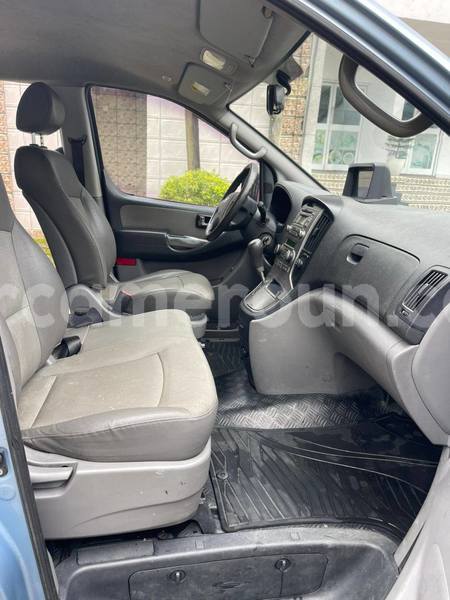 Big with watermark hyundai grand starex littoral cameroon douala 22454