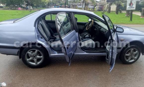 Sayi Na hannu Toyota Carina Blue Mota in Douala a Ƙasar Kamaru Sayi Na hannu Toyota Carina Blue Mota in Douala a Ƙasar Kamaru