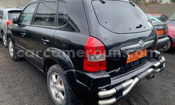 Sayi Na hannu Hyundai Tucson Black Mota in Douala a Ƙasar Kamaru Sayi Na hannu Hyundai Tucson Black Mota in Douala a Ƙasar Kamaru