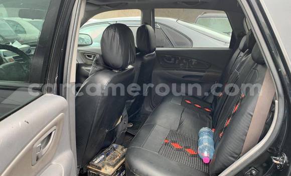 Sayi Na hannu Hyundai Tucson Black Mota in Douala a Ƙasar Kamaru Sayi Na hannu Hyundai Tucson Black Mota in Douala a Ƙasar Kamaru