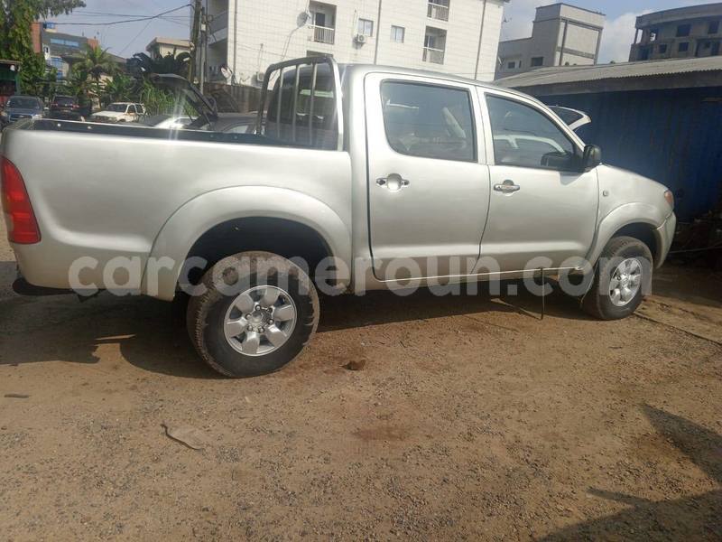 Big with watermark toyota pickup littoral cameroon douala 22464
