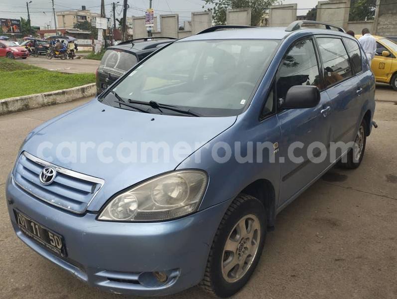 Big with watermark toyota avensis verso littoral cameroon douala 22466