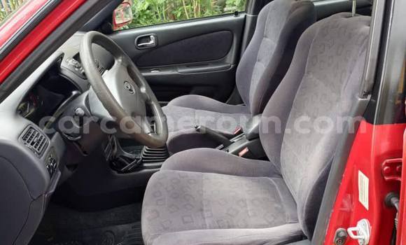 Sayi Na hannu Toyota Corolla Red Mota in Douala a Ƙasar Kamaru Sayi Na hannu Toyota Corolla Red Mota in Douala a Ƙasar Kamaru