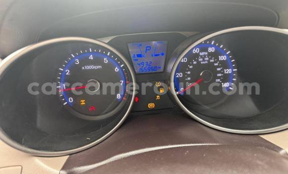 Sayi Na hannu Hyundai Tucson Blue Mota in Douala a Ƙasar Kamaru Sayi Na hannu Hyundai Tucson Blue Mota in Douala a Ƙasar Kamaru