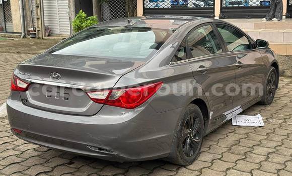 Sayi Na hannu Hyundai Sonata Sauran Mota in Douala a Ƙasar Kamaru Sayi Na hannu Hyundai Sonata Sauran Mota in Douala a Ƙasar Kamaru
