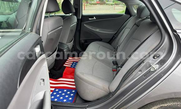 Sayi Na hannu Hyundai Sonata Sauran Mota in Douala a Ƙasar Kamaru Sayi Na hannu Hyundai Sonata Sauran Mota in Douala a Ƙasar Kamaru