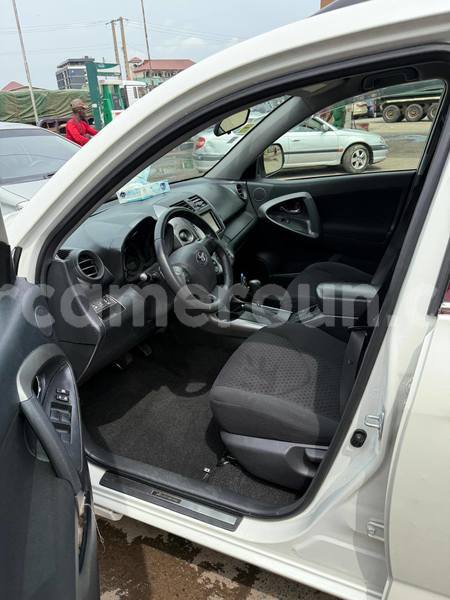 Big with watermark toyota vanguard littoral cameroon douala 22474