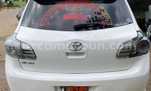 Sayi Na hannu Toyota Blade White Mota in Douala a Ƙasar Kamaru Sayi Na hannu Toyota Blade White Mota in Douala a Ƙasar Kamaru