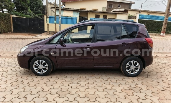 Buy Used Toyota Corolla Verso Red Car in Yaounde in Central Cameroon Buy Used Toyota Corolla Verso Red Car in Yaounde in Central Cameroon