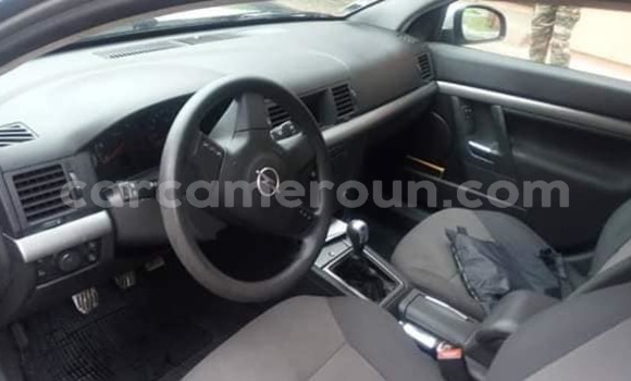 Acheter Occasion Voiture Opel Vectra Gris à Yaoundé, Central Cameroon Acheter Occasion Voiture Opel Vectra Gris à Yaoundé, Central Cameroon