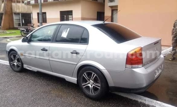 Acheter Occasion Voiture Opel Vectra Gris à Yaoundé, Central Cameroon Acheter Occasion Voiture Opel Vectra Gris à Yaoundé, Central Cameroon