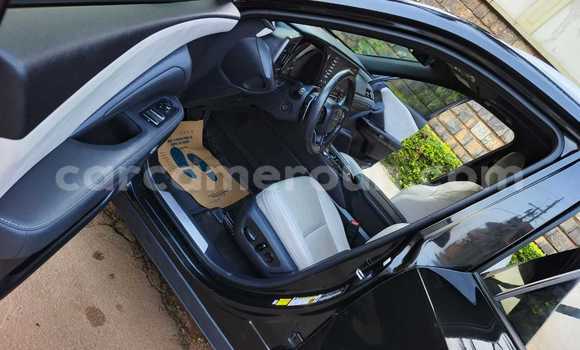 Sayi Na hannu Lexus RX 350 Black Mota in Yaounde a Babban Kamaru Sayi Na hannu Lexus RX 350 Black Mota in Yaounde a Babban Kamaru